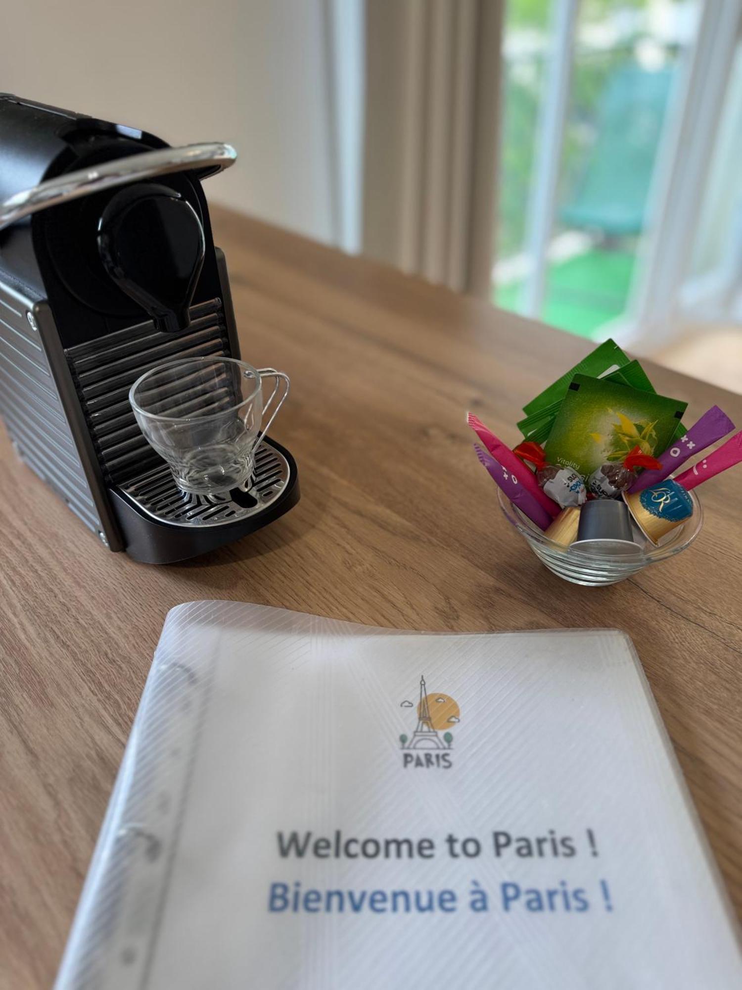 Superbe Appartement Avec Belle Vue Jardin Parigi Esterno foto